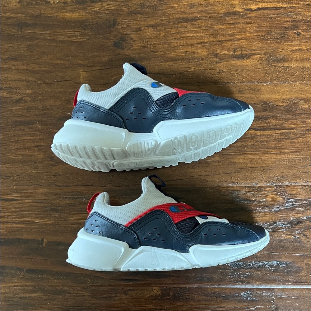 Champion Kids Athletic Slip-On Sneakers in Navy & Red Size 1 - Picture 4 of 12